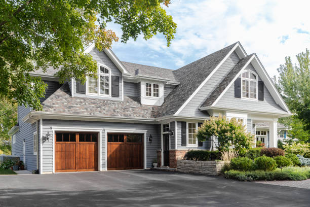 Best Emergency Roof Repair Services  in Albertson, NY